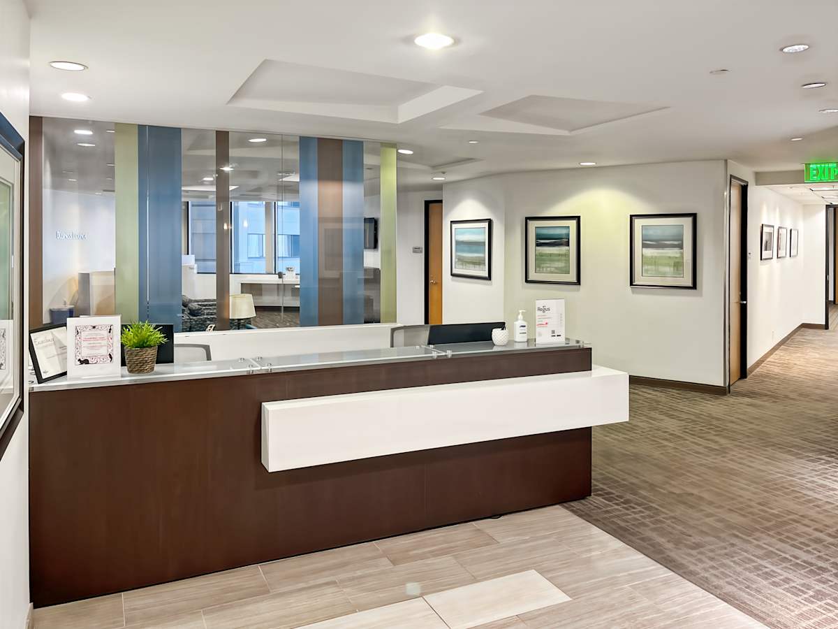 Emerald Plaza photo 6
