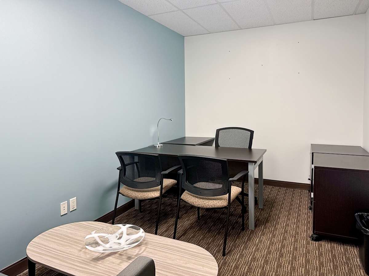 Regus - Brampton, 2 County Court Boulevard photo 5