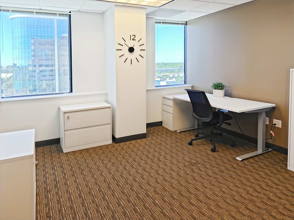 The Gardens Financial Center photo 4