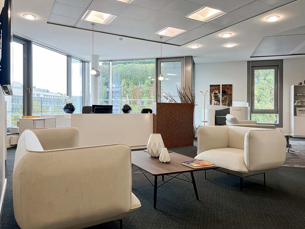 Regus Stuttgart, Rotebuehlplatz photo 12