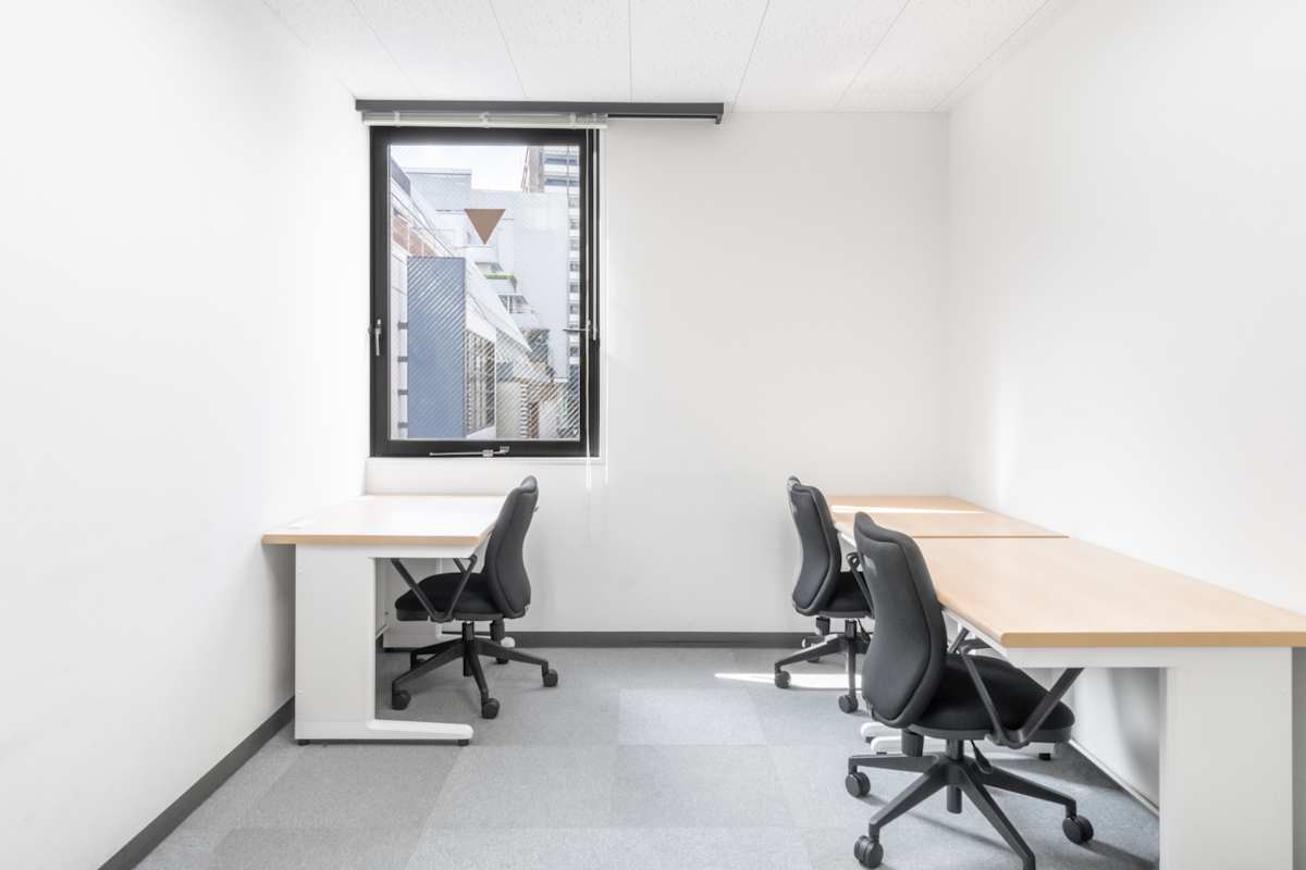 Regus - Shibuya Miyata Building photo 4