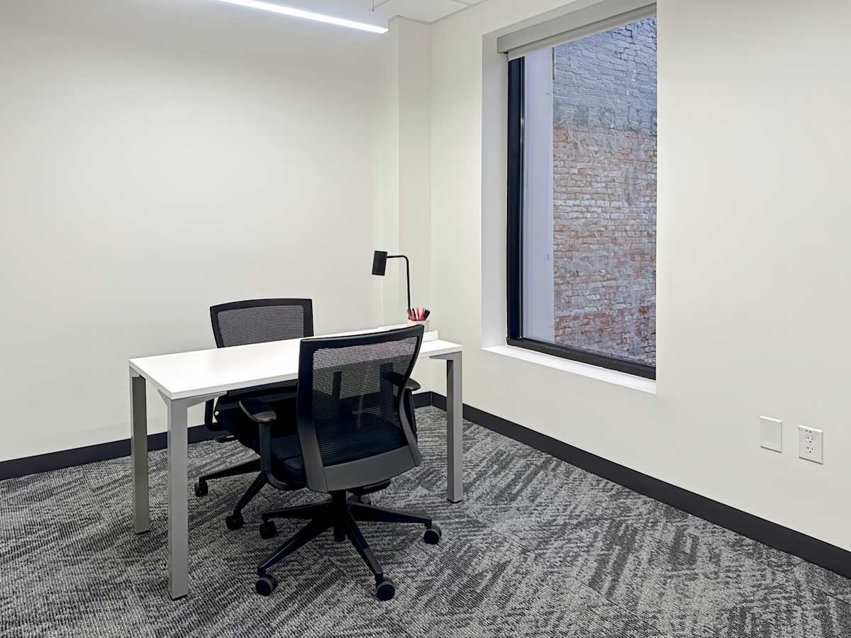 Regus - Columbus - 10 N High St photo 9