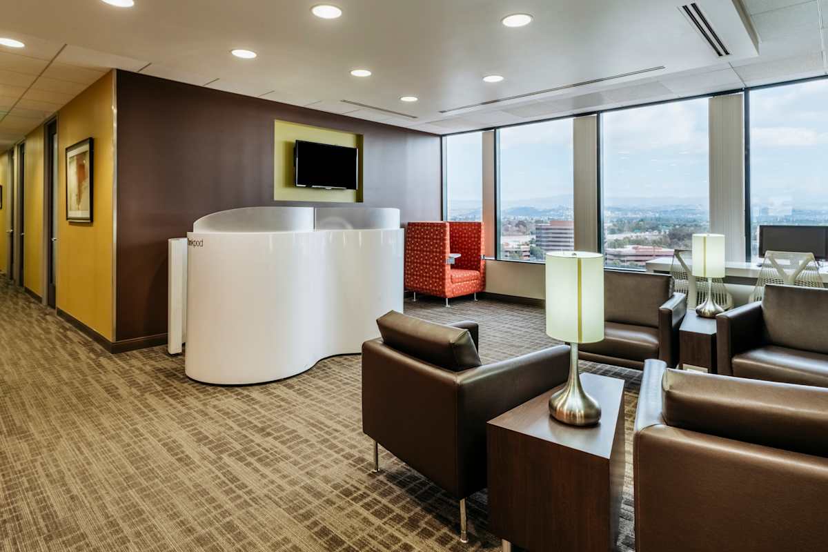 Orange Executive Tower photo 4