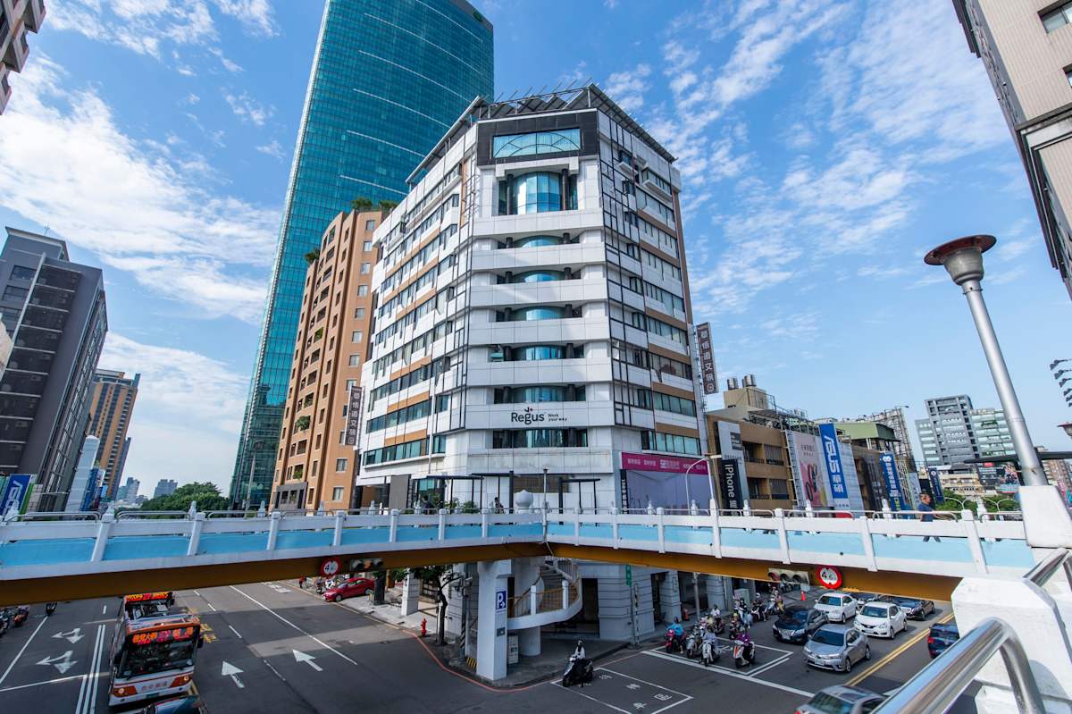 Regus - 512 Yingcai Road photo 1