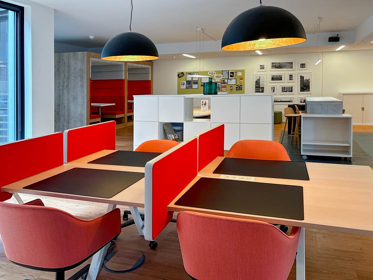Regus Hamburg City Nord photo 3