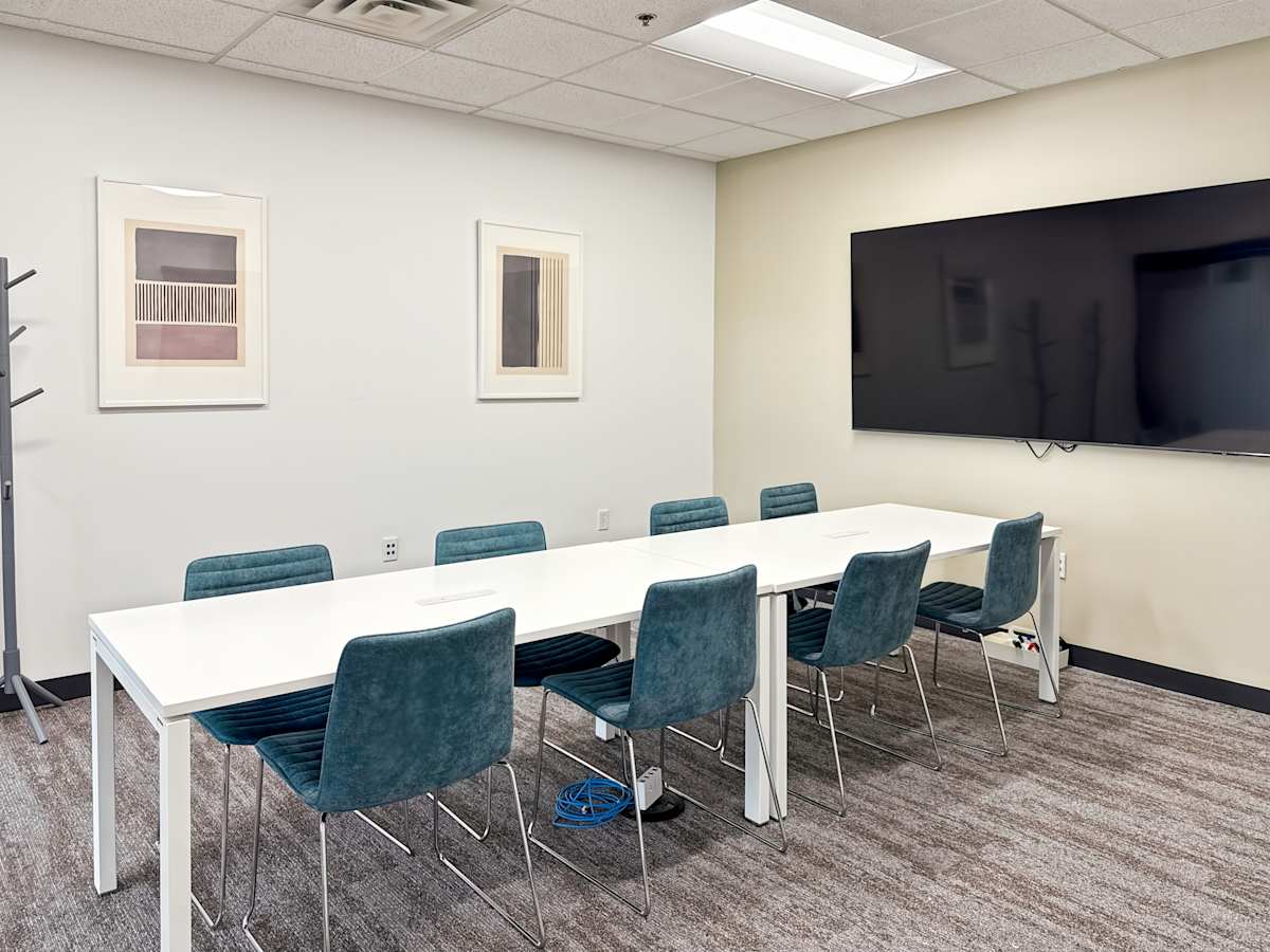Regus - Eagan Woods photo 10