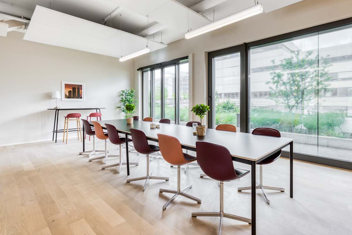 Regus - Geneva Airport photo 6