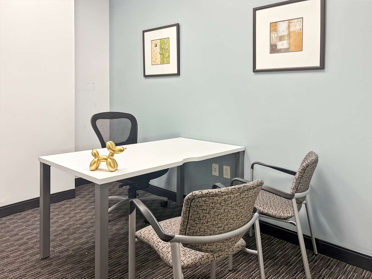 104 West 40th Street photo 8