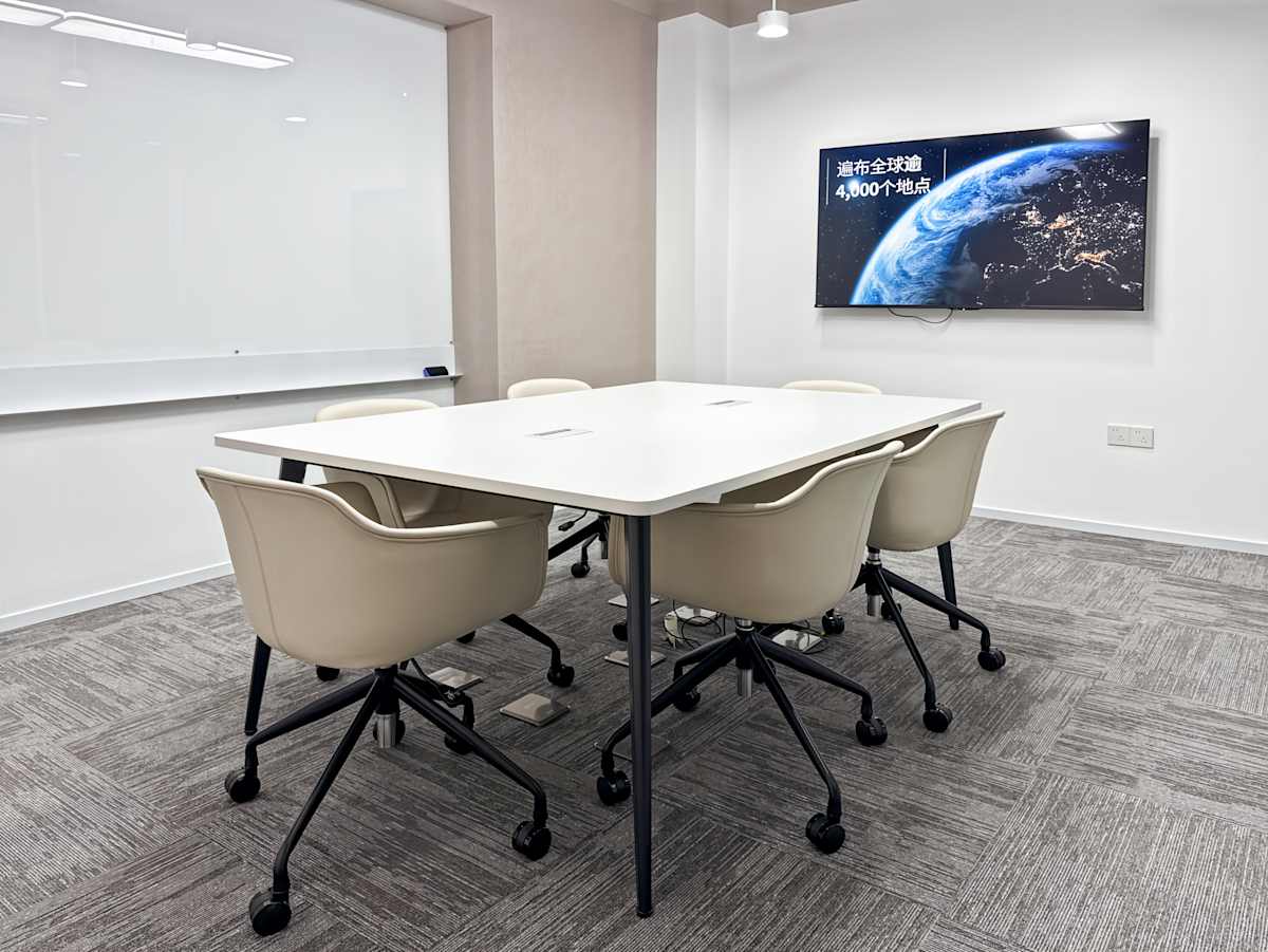 Data Building photo 4