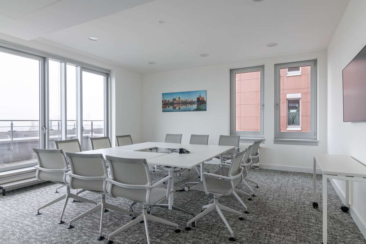 Regus Frankfurt, Sachsenhausen photo 3