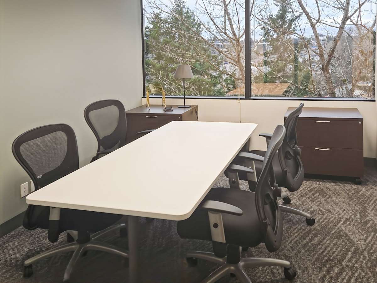 Ridgewood Corporate Square photo 5