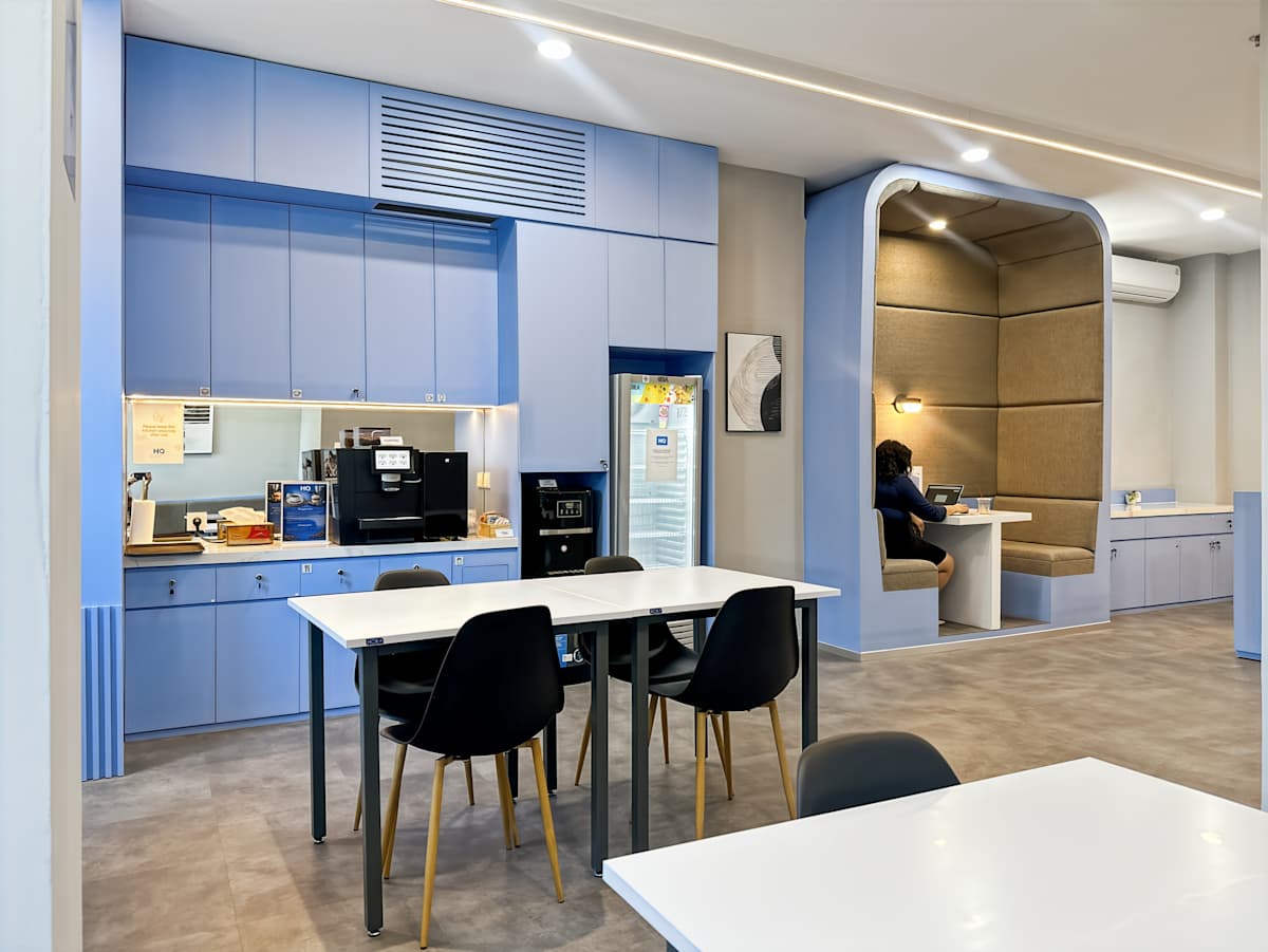 Regus - Biliton photo 10