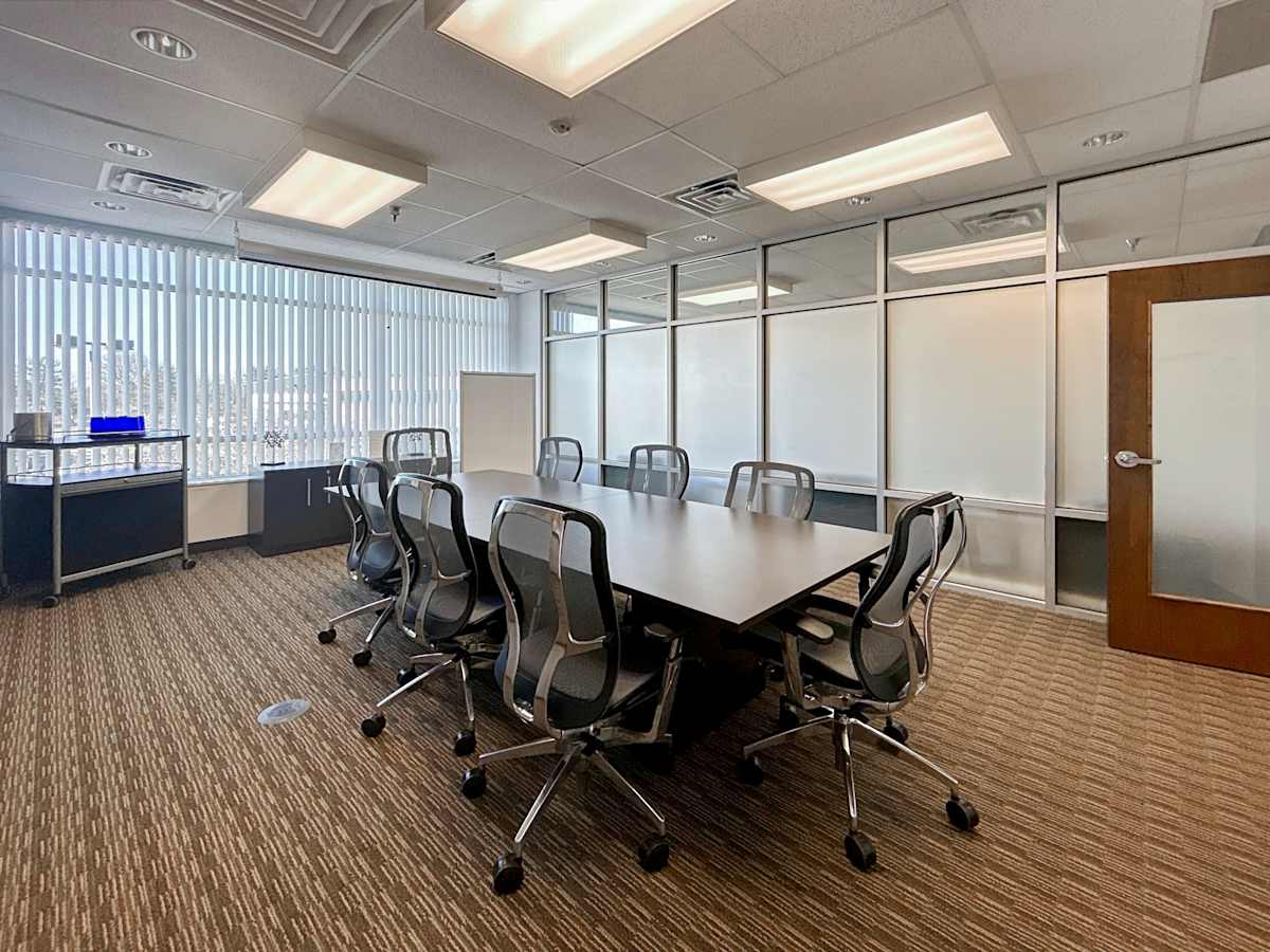 Central Park Corporate Center photo 5