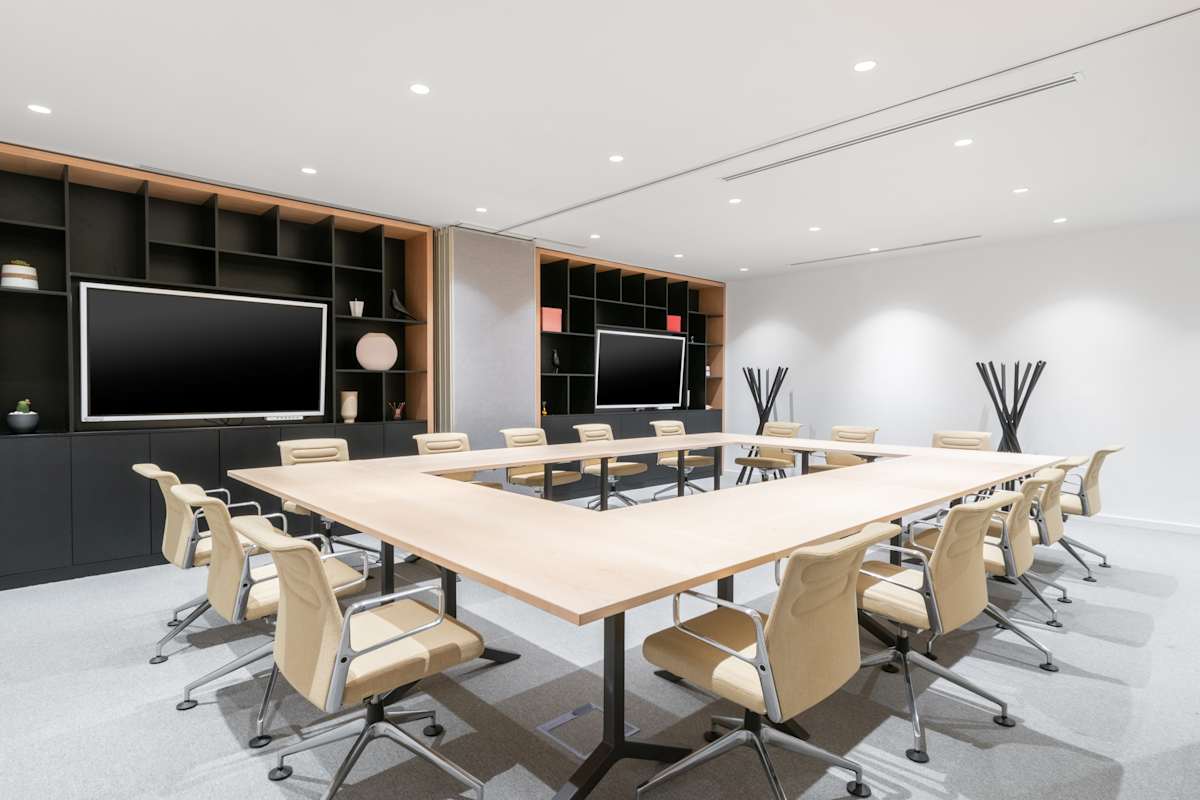 Regus - Ajdan Walk photo 3