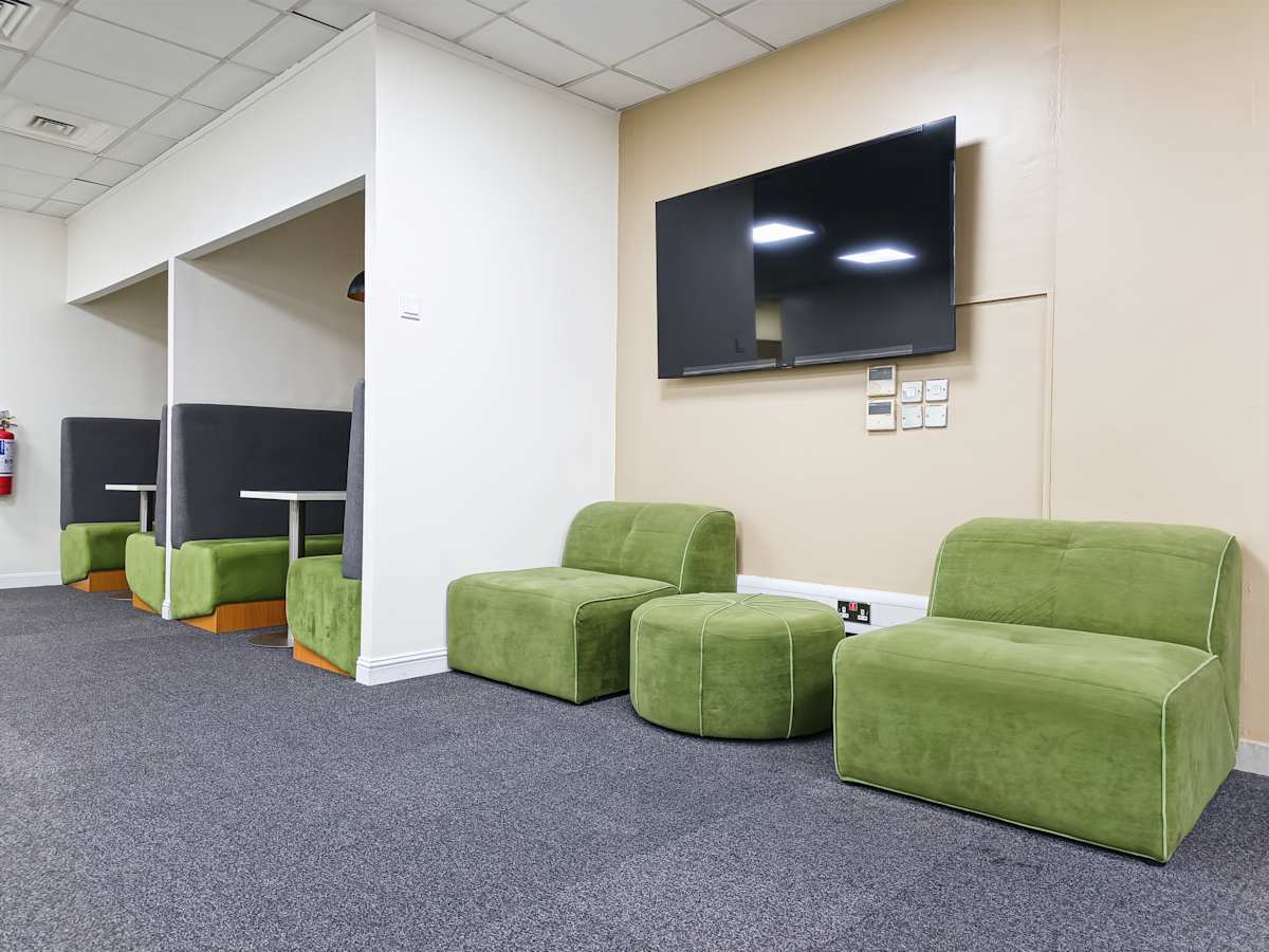 Mansard Place photo 12