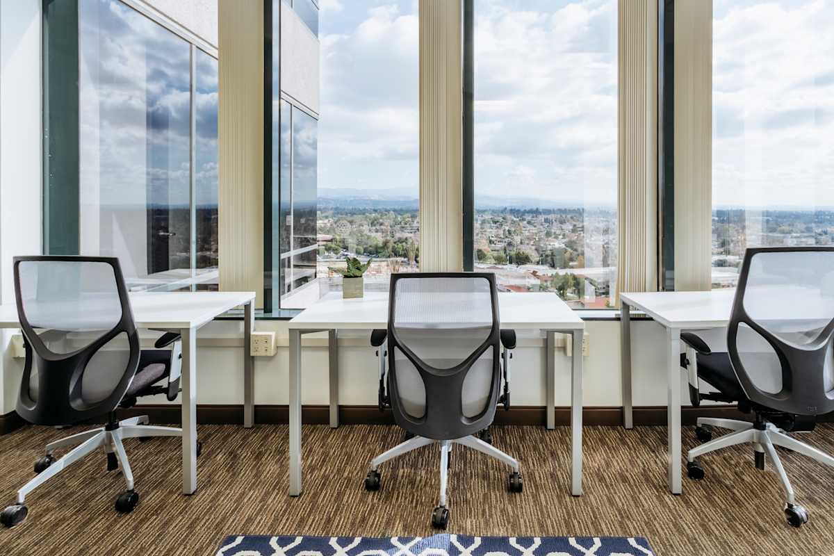 Orange Executive Tower photo 5