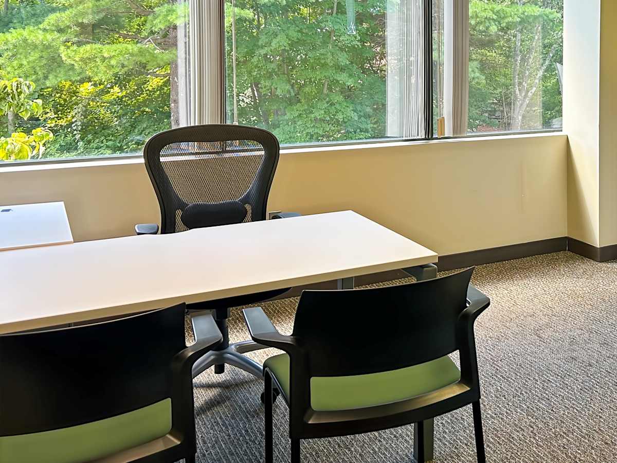 Derby Corporate Center photo 7
