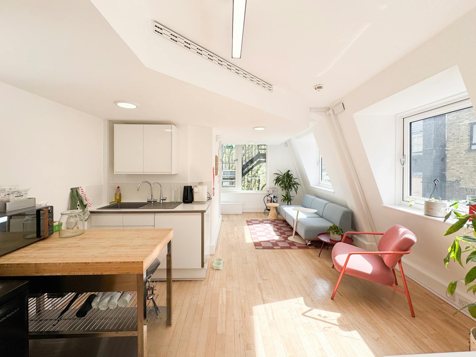 15 Adeline Place photo 1