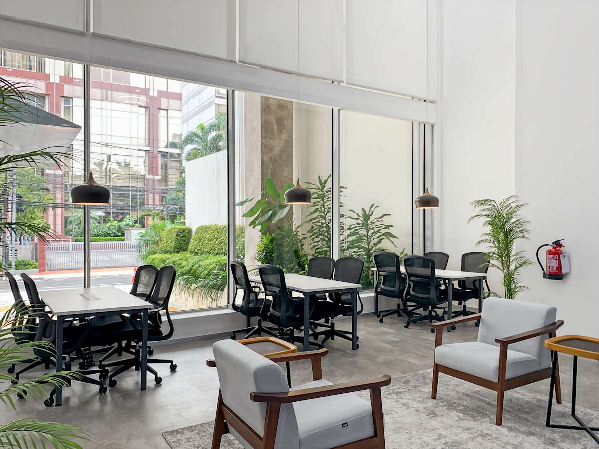 Regus - Menara BCA, Grand Indonesia photo 9