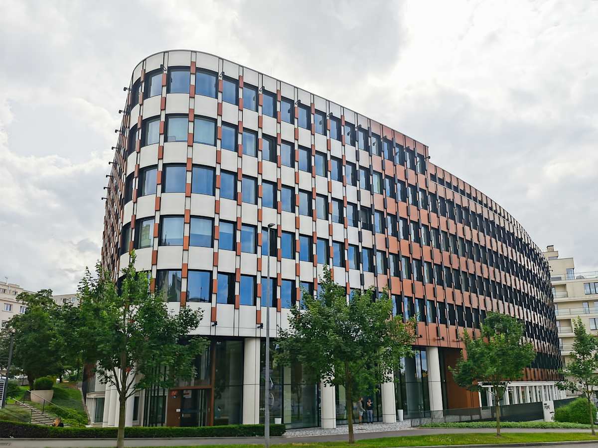 Regus - Lomnického photo 1