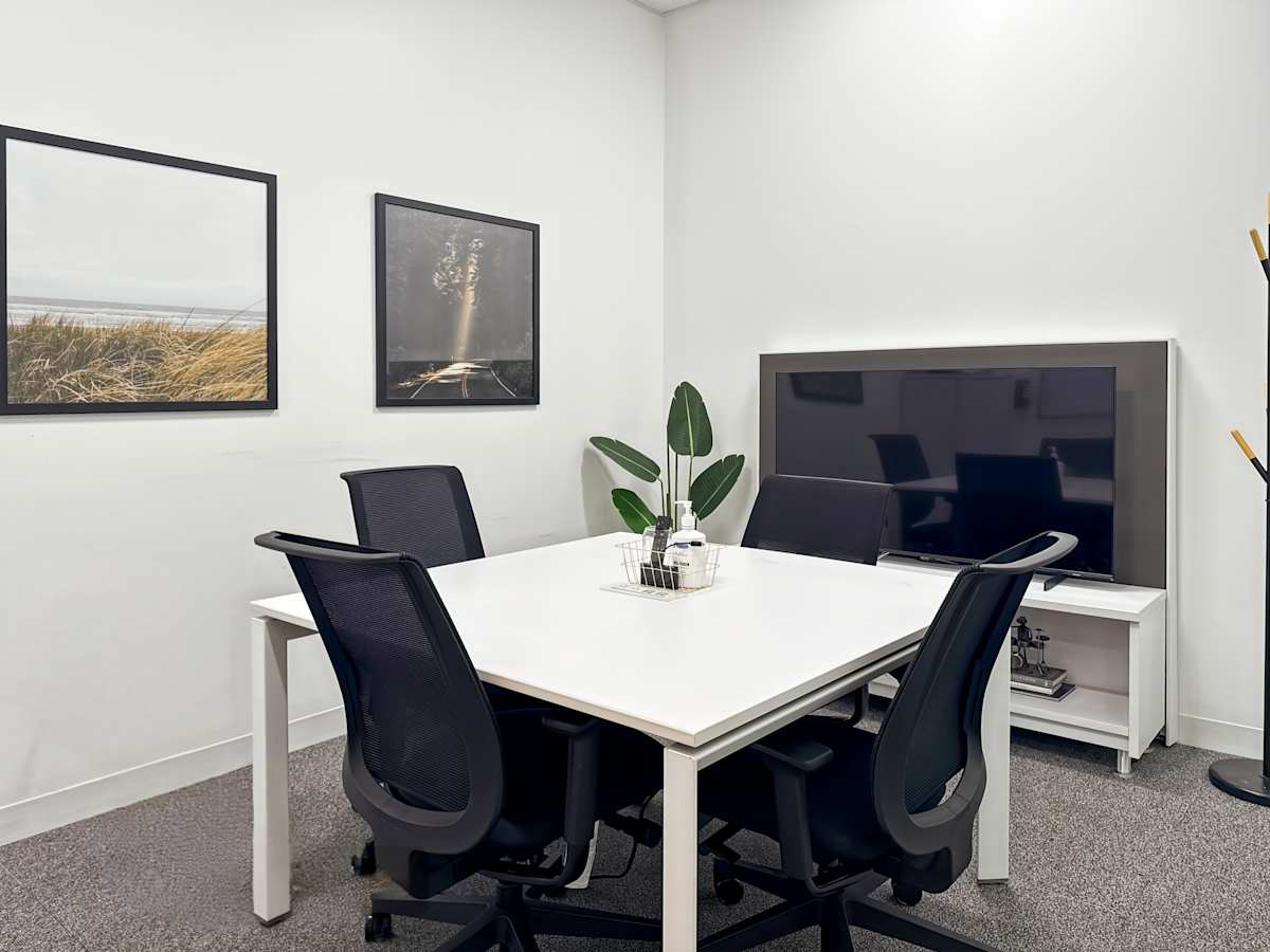 4100 Market Street photo 2