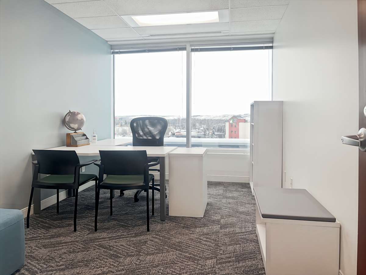 One Executive Place photo 9