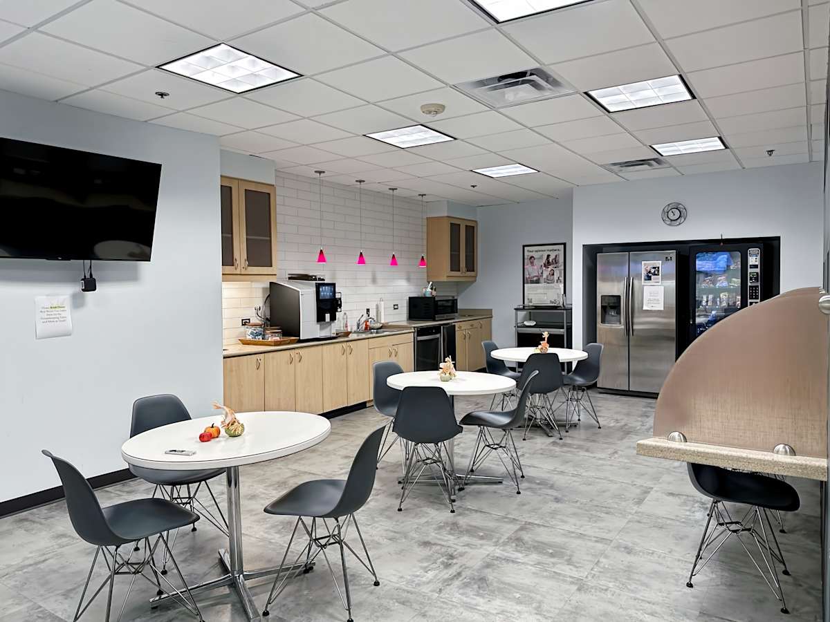 Two Paragon Place photo 5