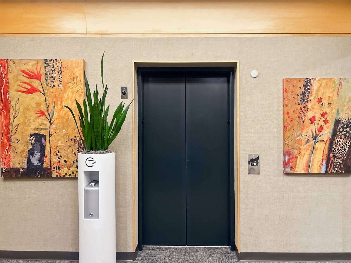 Crosstown Corporate Center photo 2