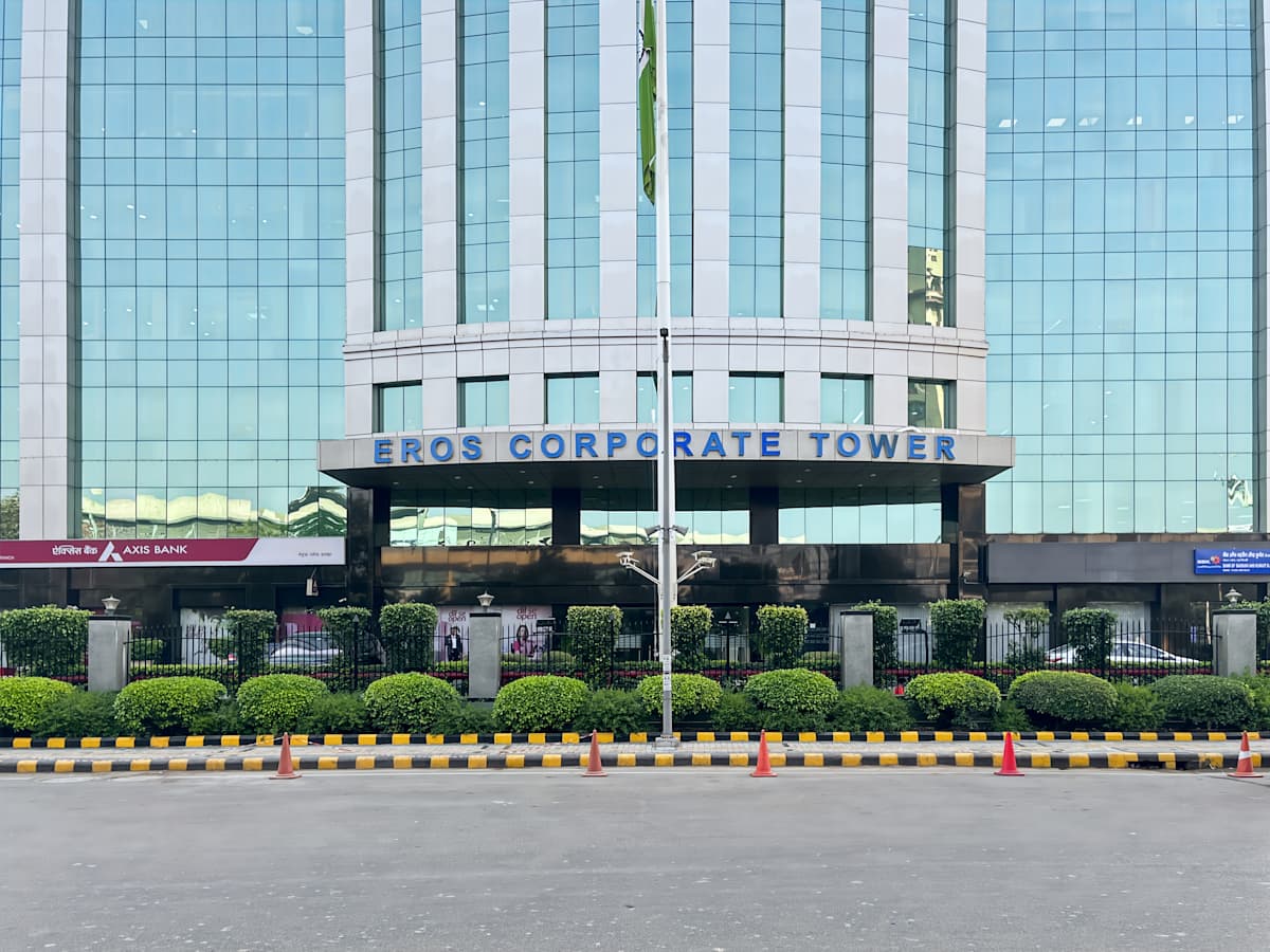Eros Corporate Tower photo 1