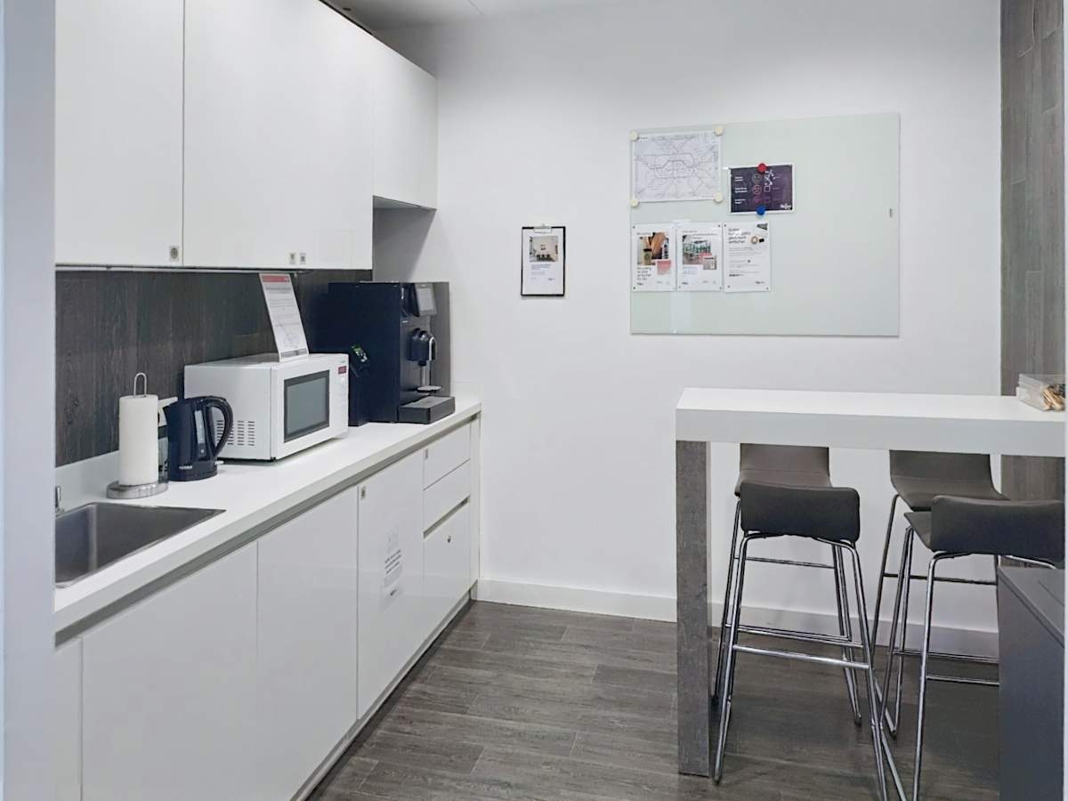 Regus - Berlin, Alexanderplatz photo 5