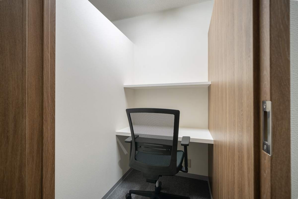 Regus - Sanjo COHJU Building photo 5