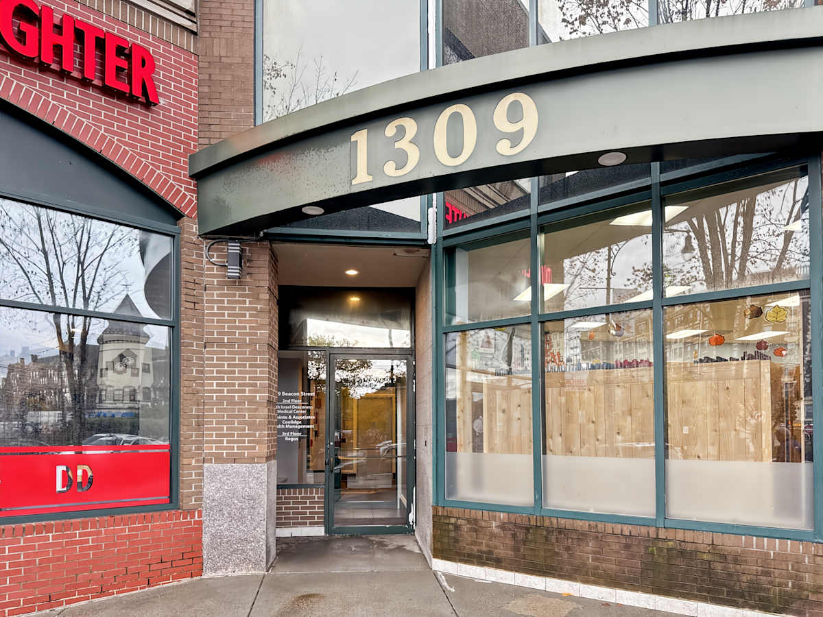 1309 Beacon Street photo 1