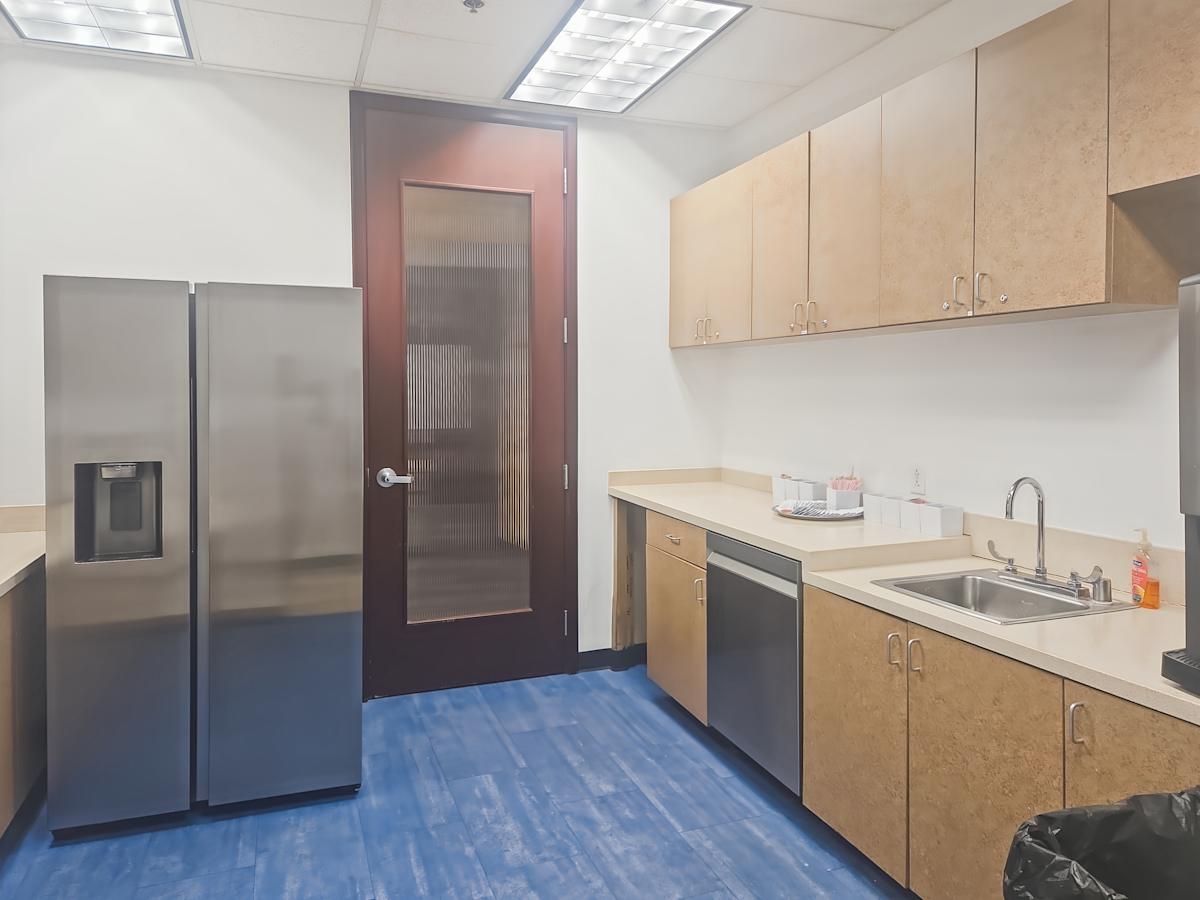 400 S 4th Street photo 6