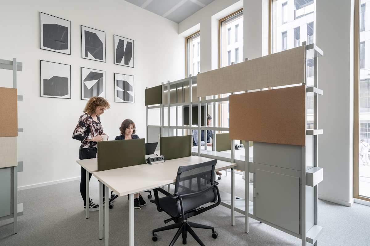 Regus - Luxembourg, Rue de Gasperich photo 2