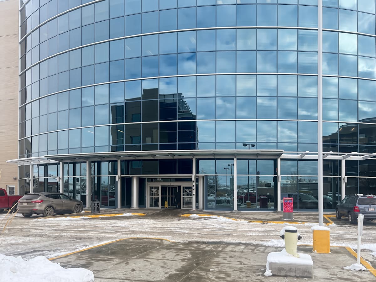 One Executive Place photo 1