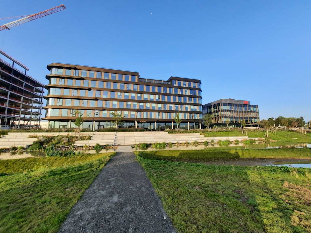 Onyx Building