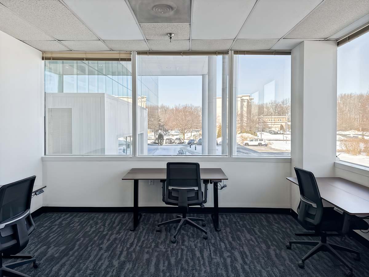 3000 Atrium Way photo 4