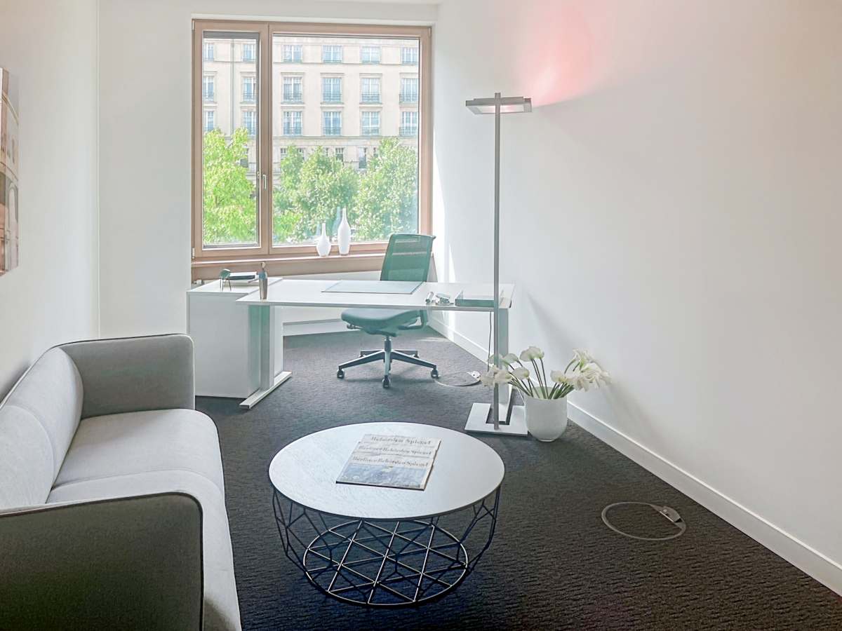 Regus - Berlin, Am Brandenburger Tor photo 6