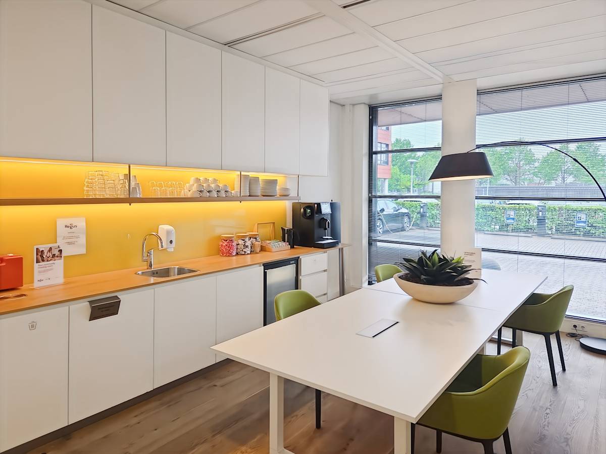 Regus Amersfoort, Databankweg photo 10