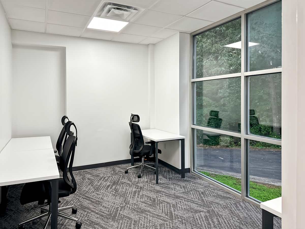 3300 Gateway Centre Blvd photo 8