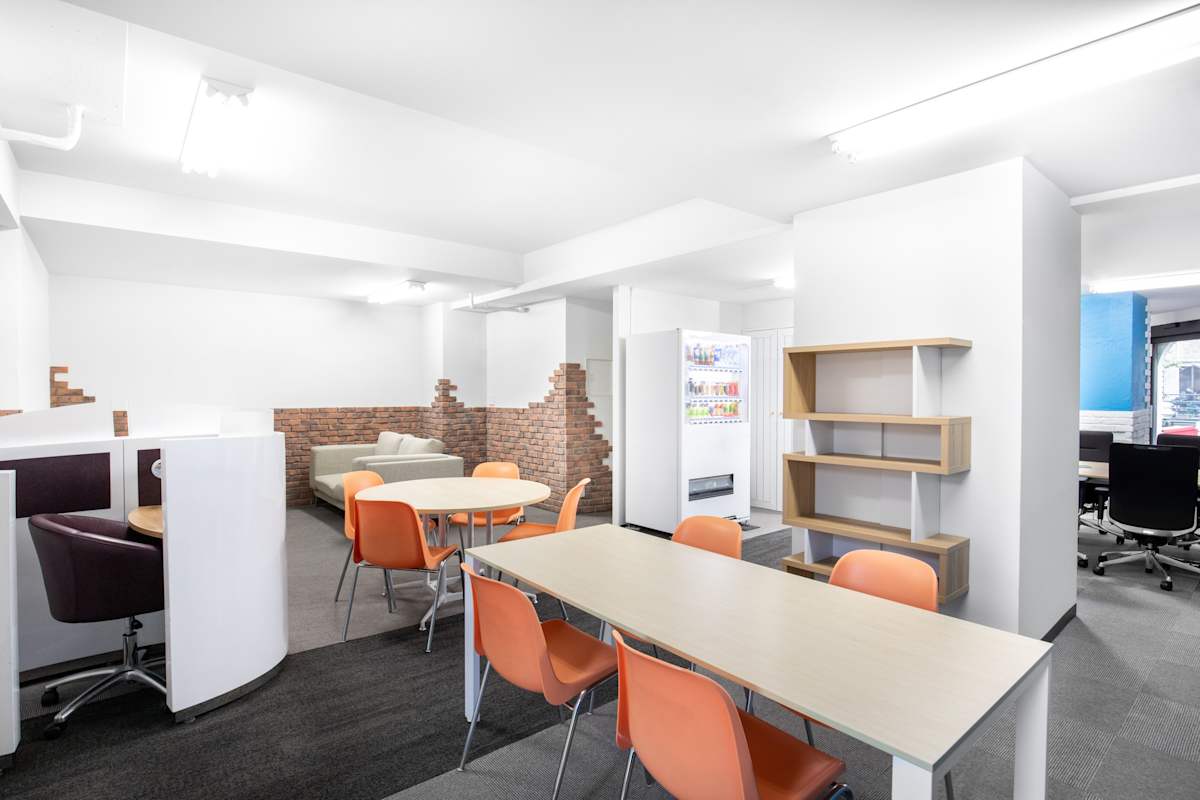Regus - Dai 3 Meiwa Building photo 6