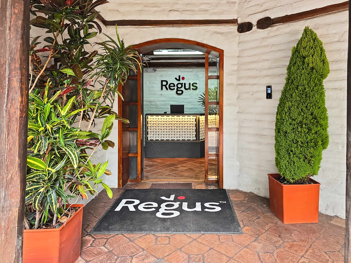 Regus - Cumbaya photo 2