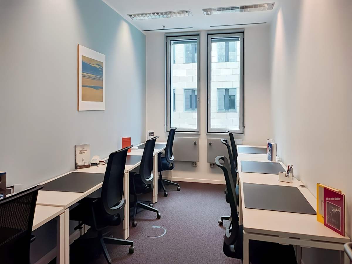 Regus - Berlin, Unter den Linden photo 10