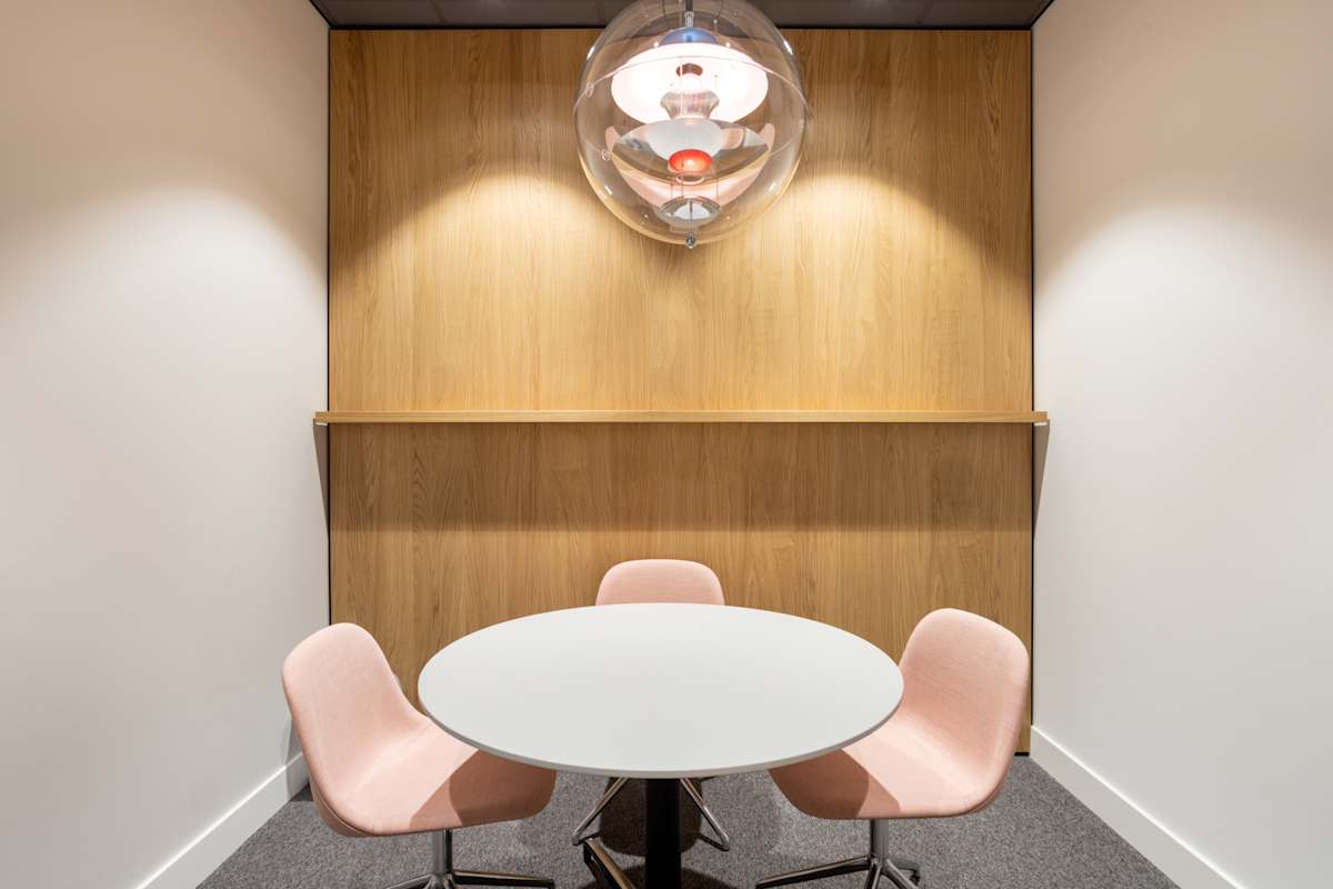 Regus Schiphol Airport photo 2