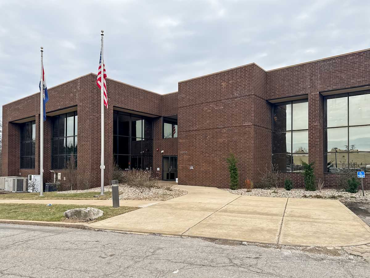 5000 Cedar Plaza Pkwy