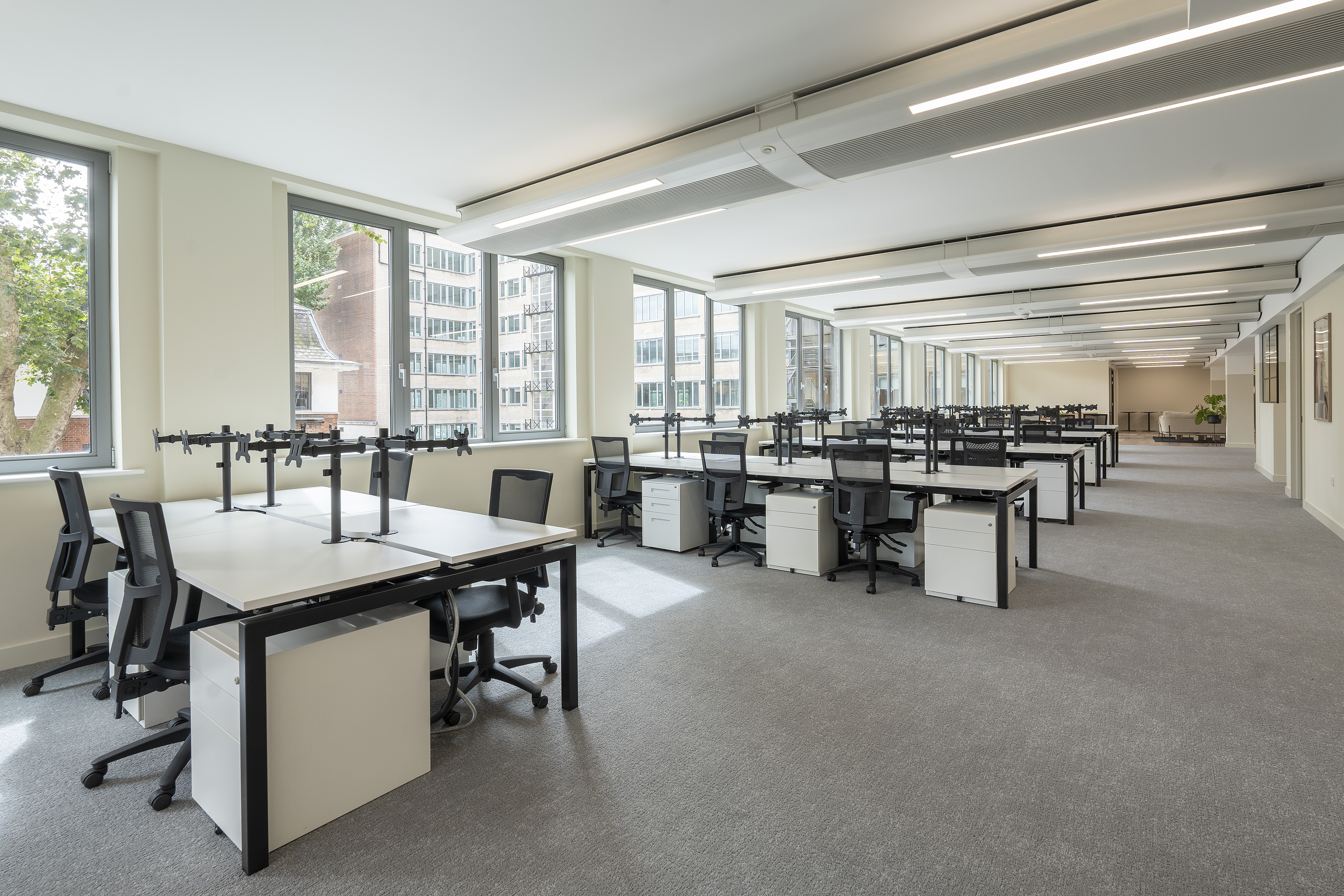 Lynton House photo 2