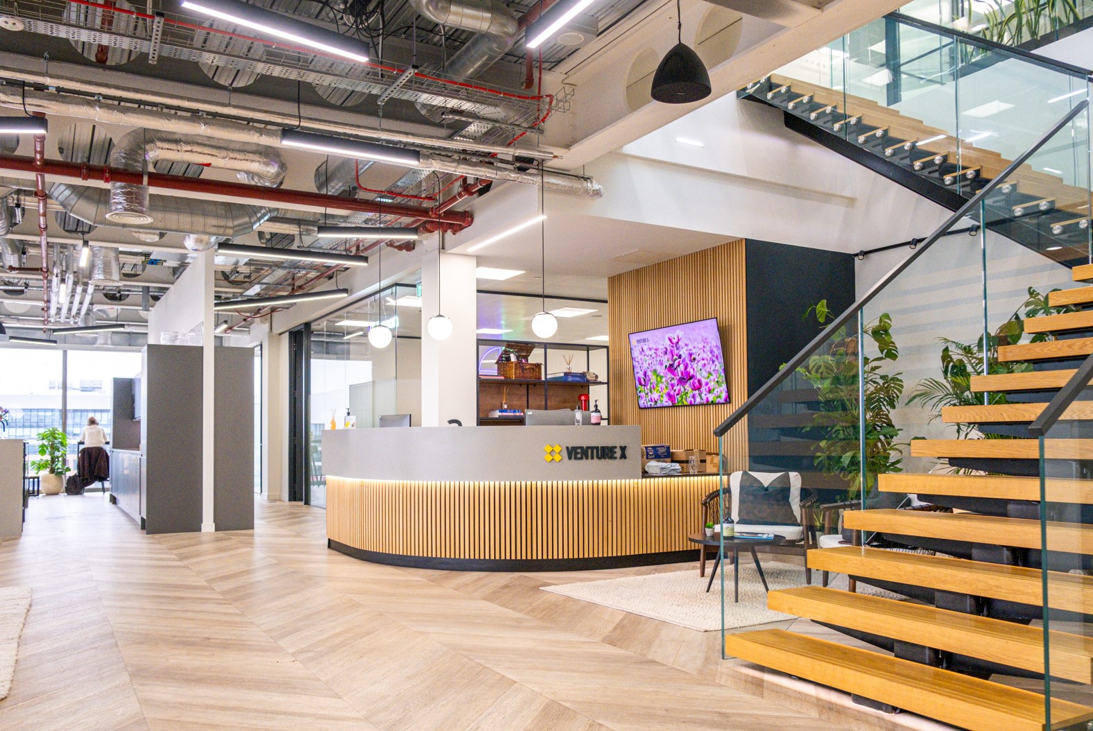 Venture X White City photo 4