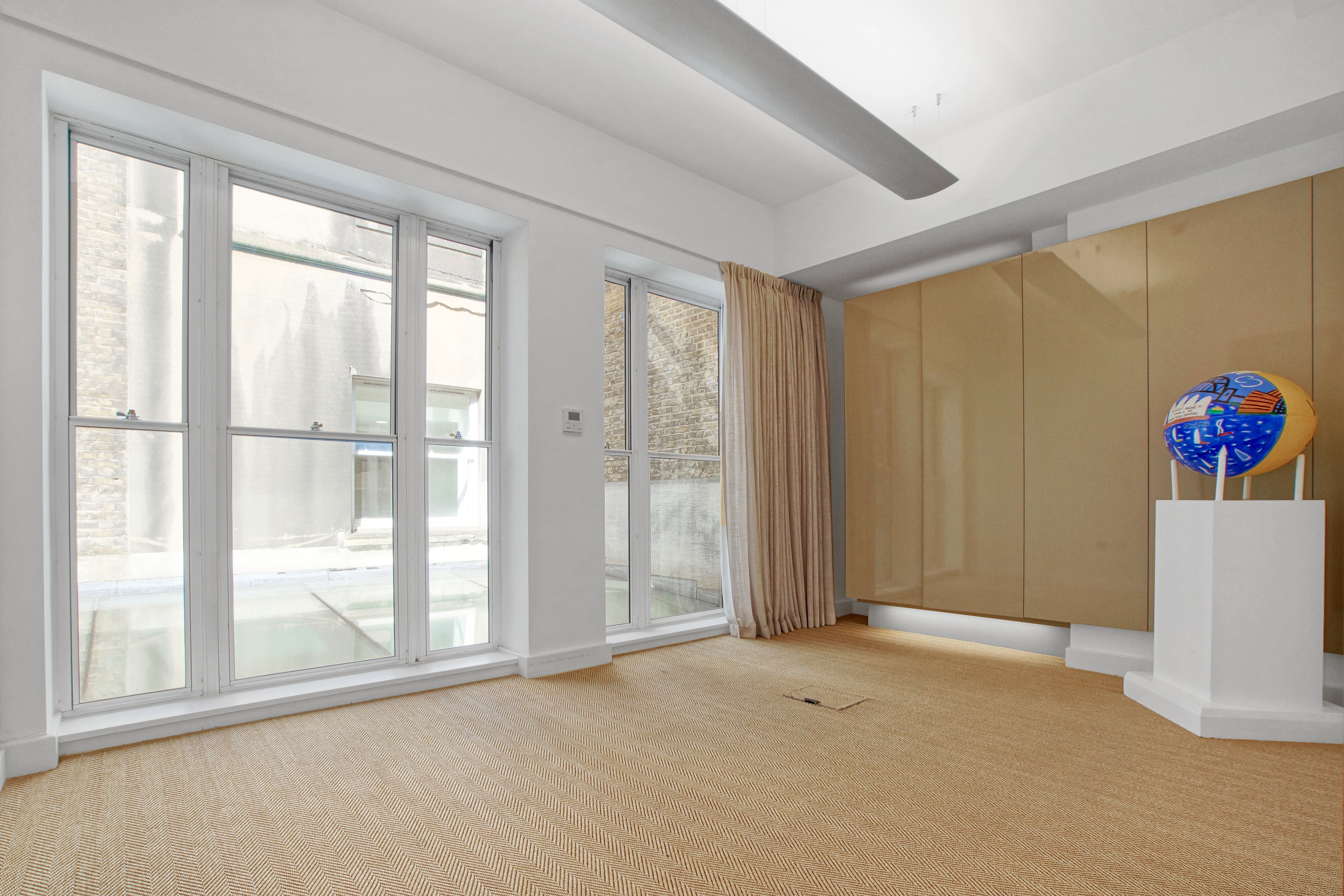 18 Cavendish Square photo 4