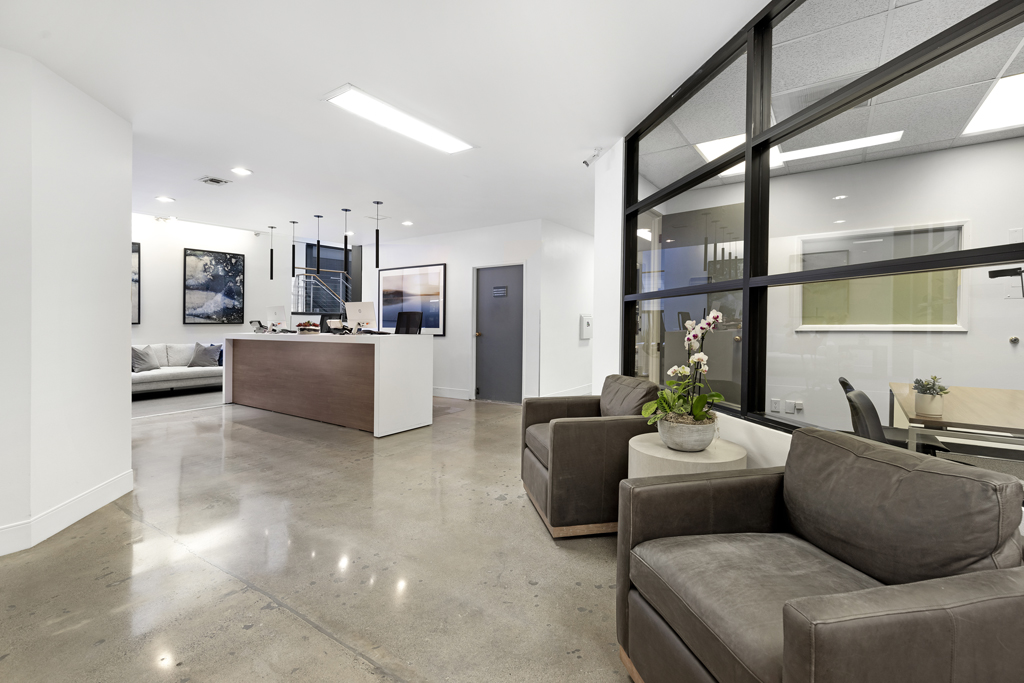 Airport Executive Suites photo 4