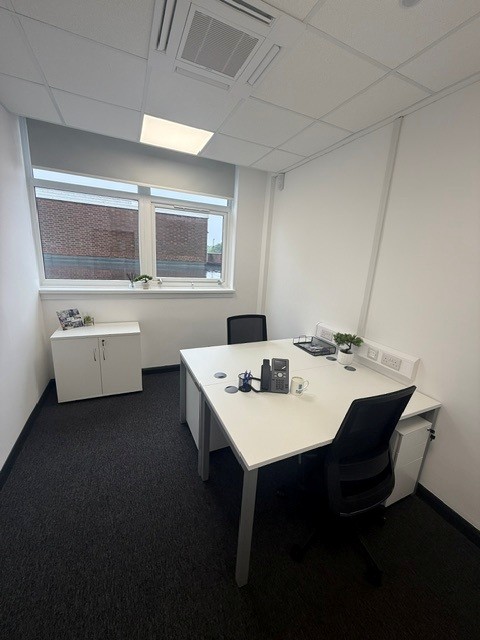 BusinessLodge Stoke - Heron House photo 1